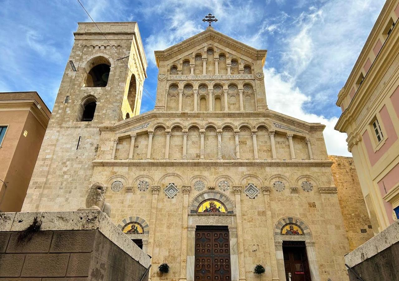 Cagliari Novecento Hotel Exterior foto